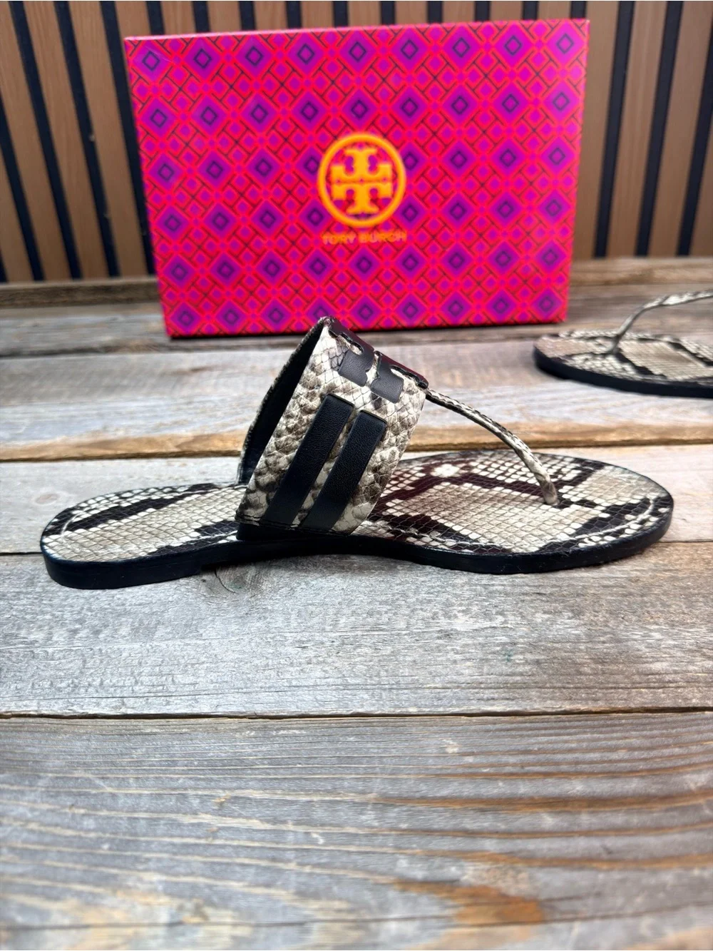 Tory Burch Snake-Print Thong Sandals - Black & Cream